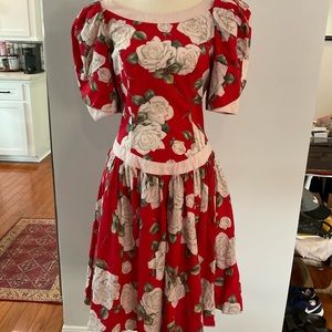 Vintage Red and White Rose Dress